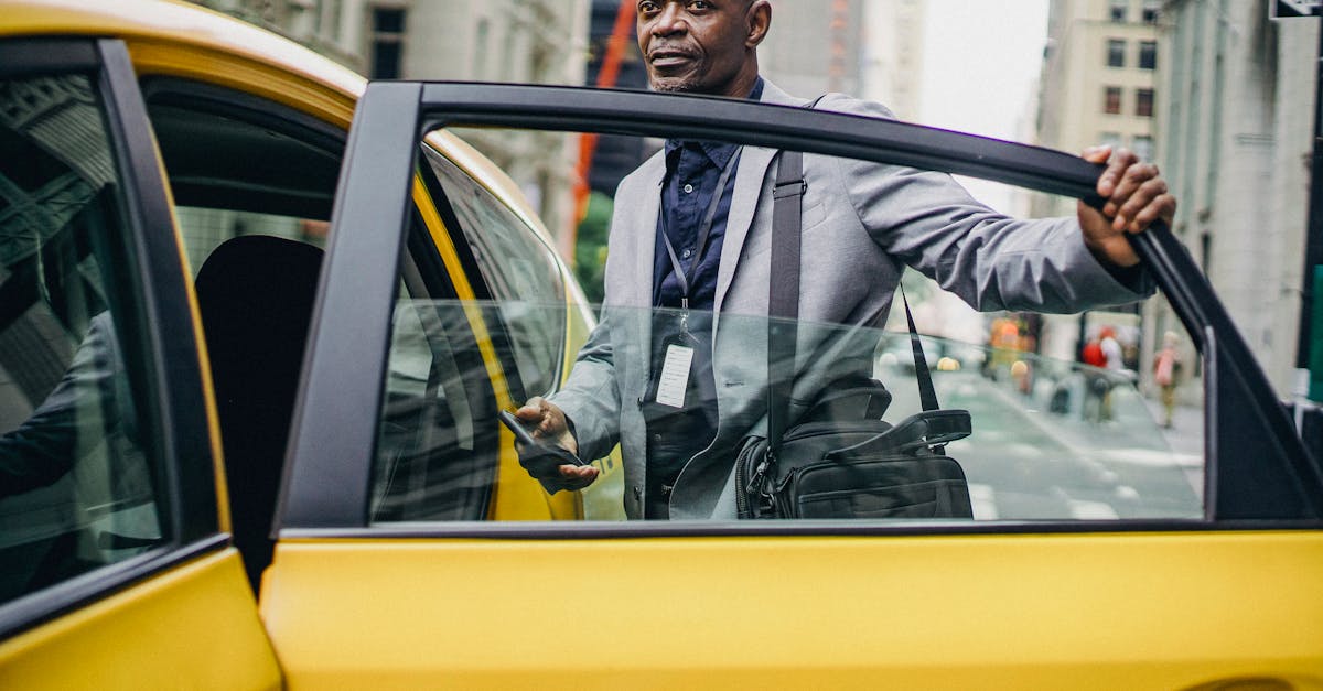 découvrez tout ce qu'il faut savoir sur le statut d'auto-entrepreneur : droits, obligations, avantages et démarches administratives. tout ce qu'il faut pour se lancer en tant qu'auto-entrepreneur.