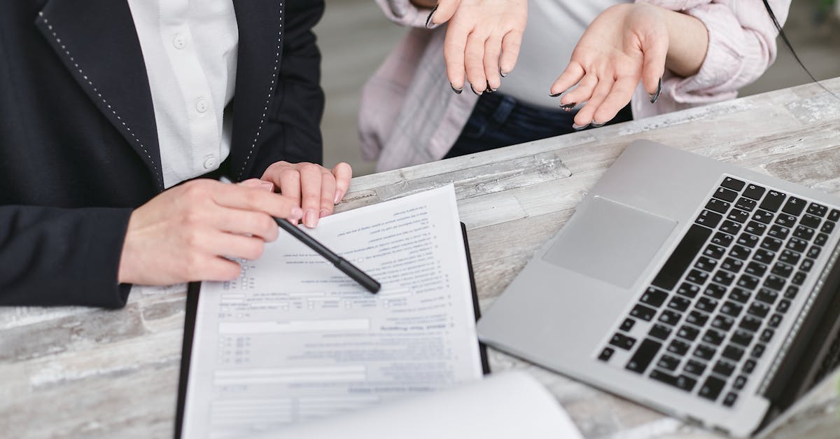 découvrez l'assurance invalidité pour vous protéger en cas d'incapacité de travail due à un accident ou une maladie. obtenez une couverture adaptée à vos besoins avec l'assurance invalidité.