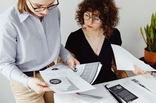 découvrez ag2r mutuelle indépendants, votre partenaire santé dédié aux travailleurs indépendants. profitez de solutions adaptées à vos besoins pour une couverture santé optimale et un accompagnement personnalisé. rejoignez une mutuelle qui comprend vos enjeux professionnels et personnels.