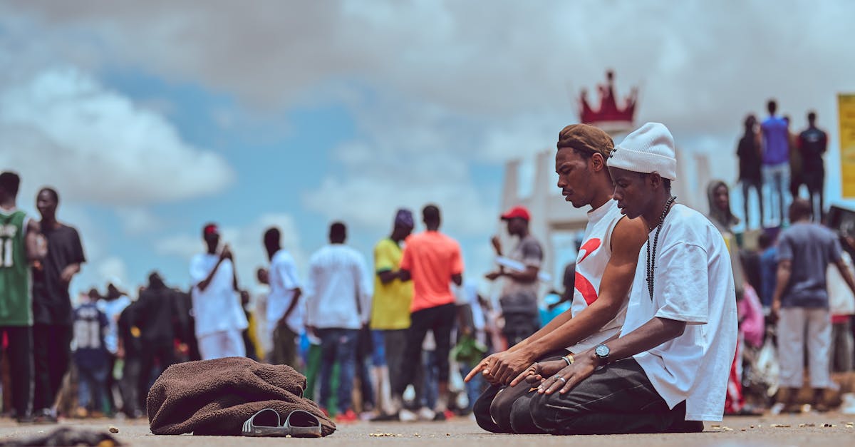 découvrez comment les contributions sociales jouent un rôle crucial dans le développement des communautés. explorez les différents types de contributions, leur impact sur la société et comment elles favorisent le bien-être collectif.