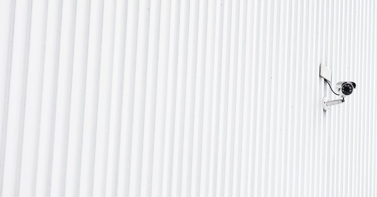 protégez votre domicile avec nos solutions de sécurité adaptées, incluant systèmes d'alarme, caméras et conseils pratiques pour une sécurité optimale à tout moment.