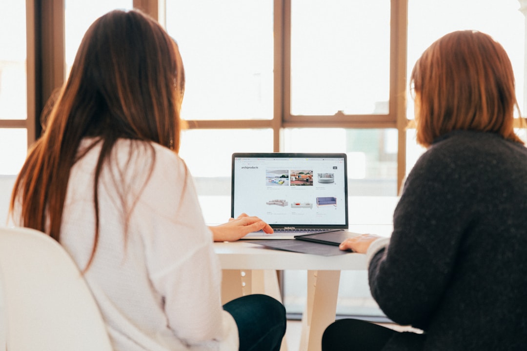 découvrez notre assurance pour le télétravail, conçue pour protéger les travailleurs à distance contre les risques liés à leur environnement professionnel. optez pour une couverture personnalisée qui vous accompagne tout au long de votre activité à domicile.
